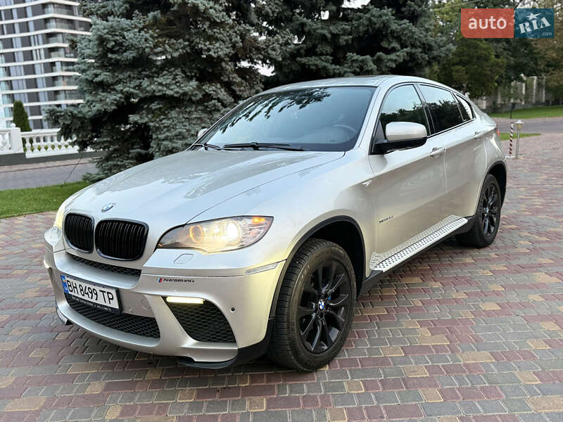 Внедорожник / Кроссовер BMW X6 2011 в Одессе