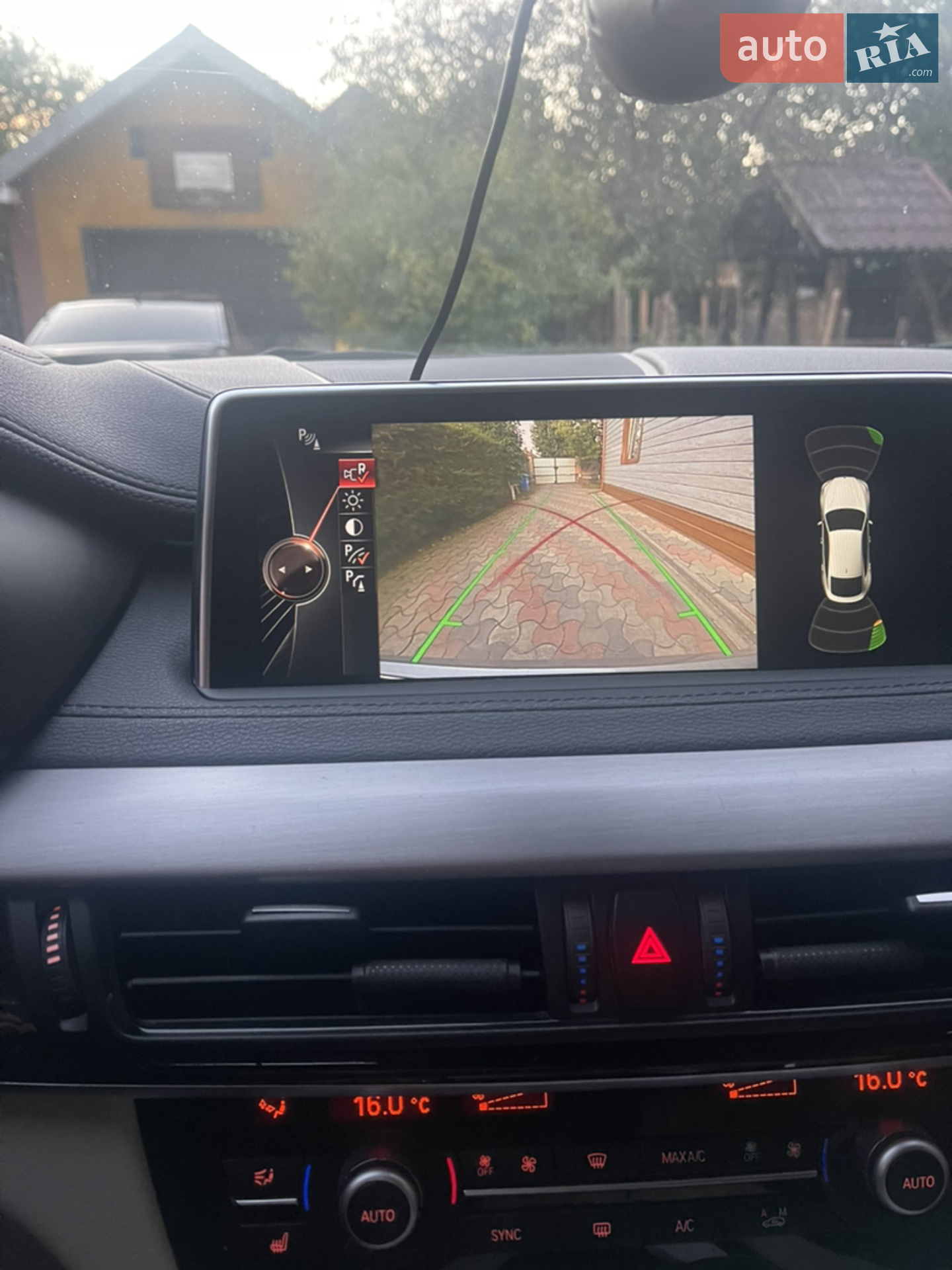 2016 BMW X6 - мініатюра 27