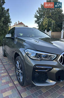 Внедорожник / Кроссовер BMW X6 2022 в Одессе