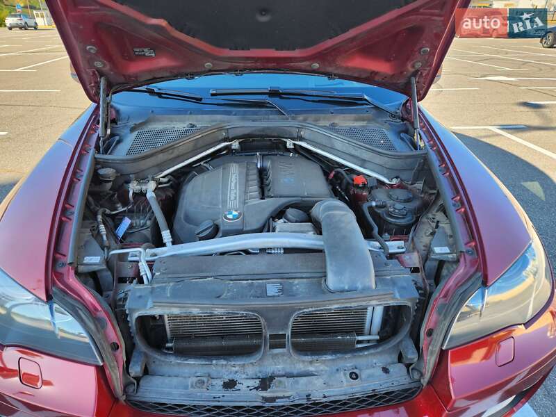 Внедорожник / Кроссовер BMW X6 2012 в Киеве
