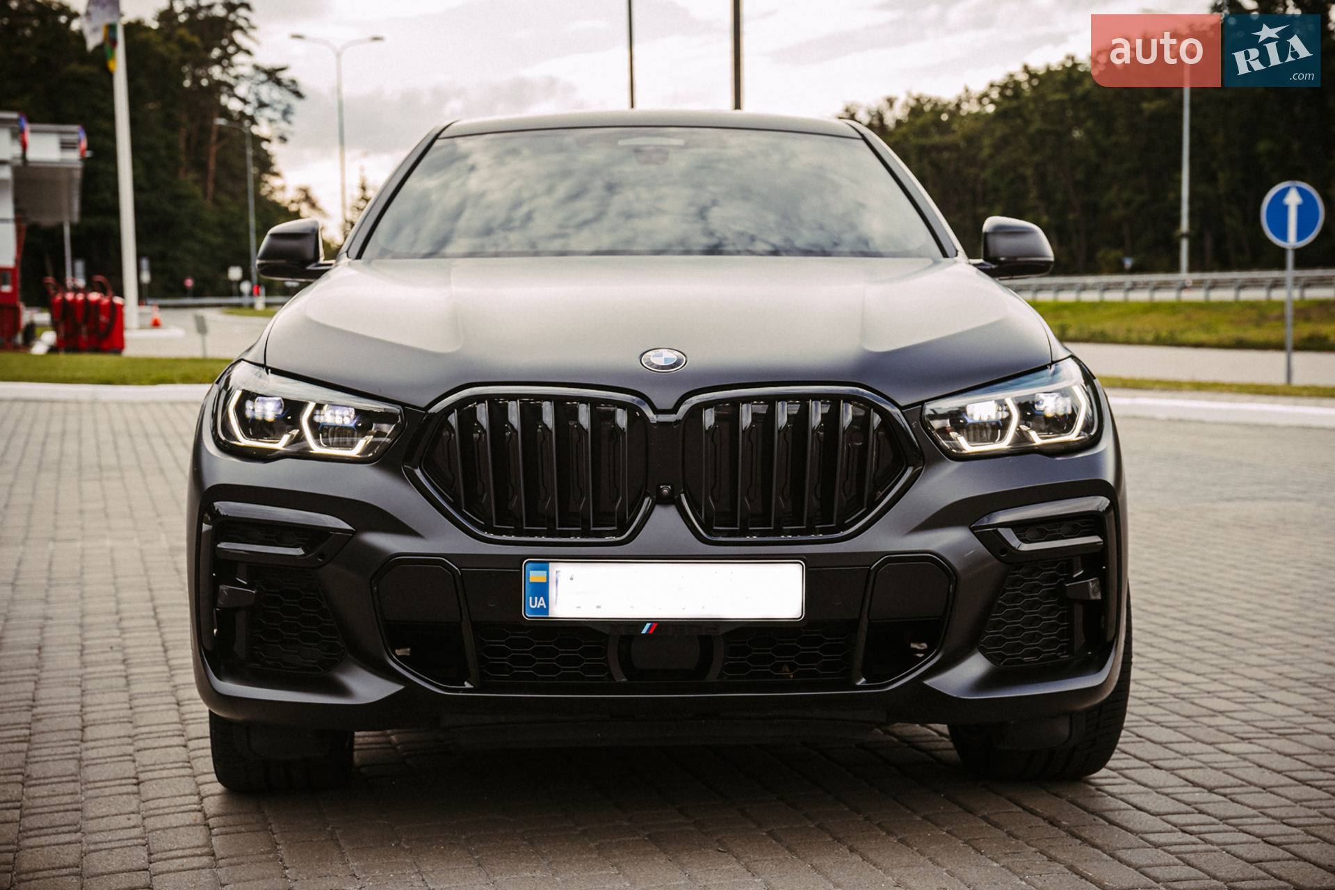 2022 BMW X6 - мініатюра 5