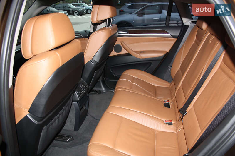 Внедорожник / Кроссовер BMW X6 2013 в Киеве