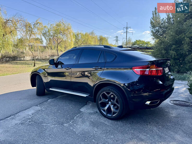 Позашляховик / Кросовер BMW X6 2012 в Кам'янському