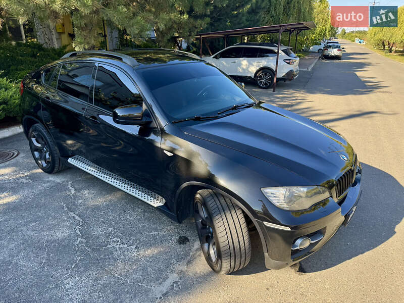 Позашляховик / Кросовер BMW X6 2012 в Кам'янському