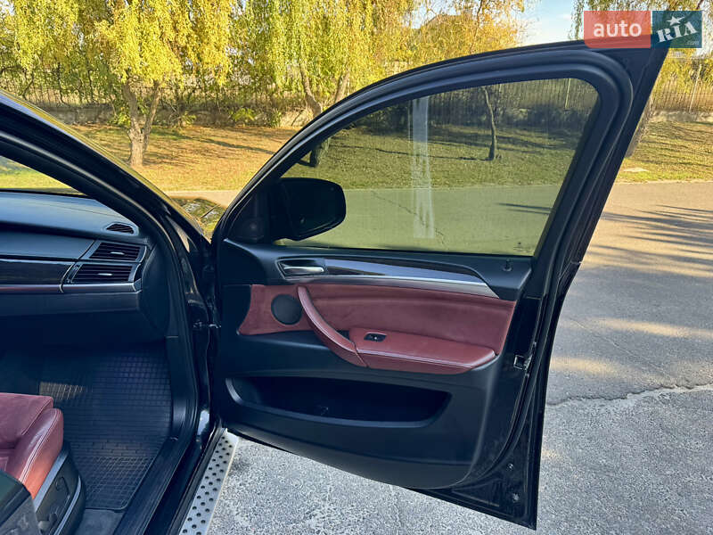 Позашляховик / Кросовер BMW X6 2012 в Кам'янському