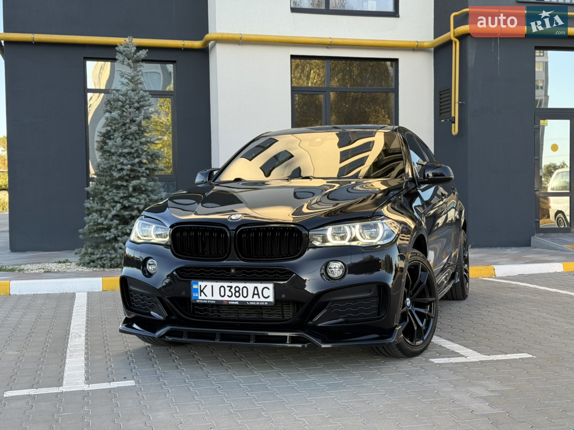 2015 BMW X6 - мініатюра 2