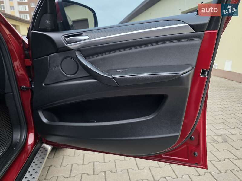 Внедорожник / Кроссовер BMW X6 2010 в Хмельницком