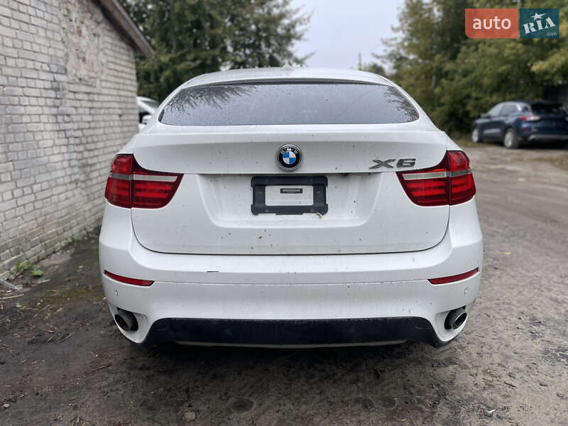 Позашляховик / Кросовер BMW X6 2012 в Луцьку