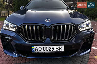 Позашляховик / Кросовер BMW X6 2022 в 