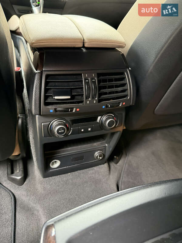 Позашляховик / Кросовер BMW X6 2011 в Києві