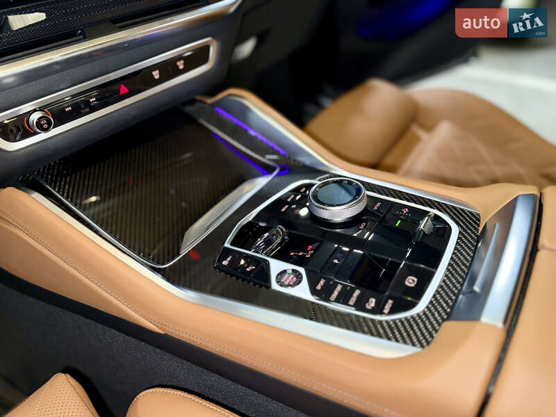 Внедорожник / Кроссовер BMW X6 2023 в Киеве