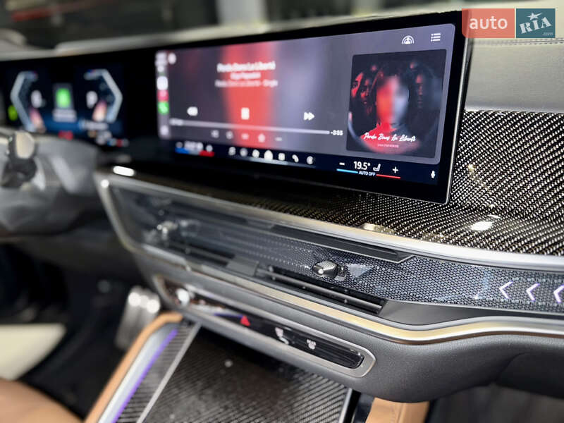 Внедорожник / Кроссовер BMW X6 2023 в Киеве