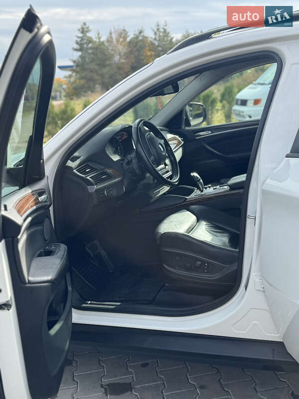 Внедорожник / Кроссовер BMW X6 2013 в Новоднестровске фото 25 Внедорожник / Кроссовер BMW X6 2013 в Новоднестровске