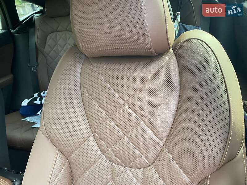 Внедорожник / Кроссовер BMW X6 2023 в Днепре