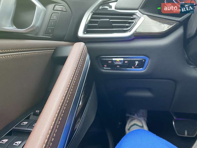 Внедорожник / Кроссовер BMW X6 2023 в Днепре