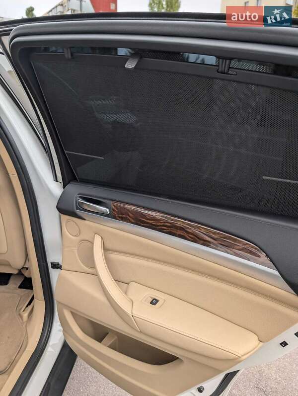 Позашляховик / Кросовер BMW X6 2012 в Києві