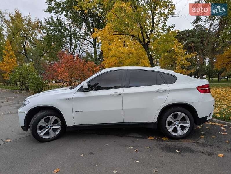 Позашляховик / Кросовер BMW X6 2012 в Києві