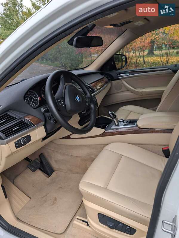 Позашляховик / Кросовер BMW X6 2012 в Києві