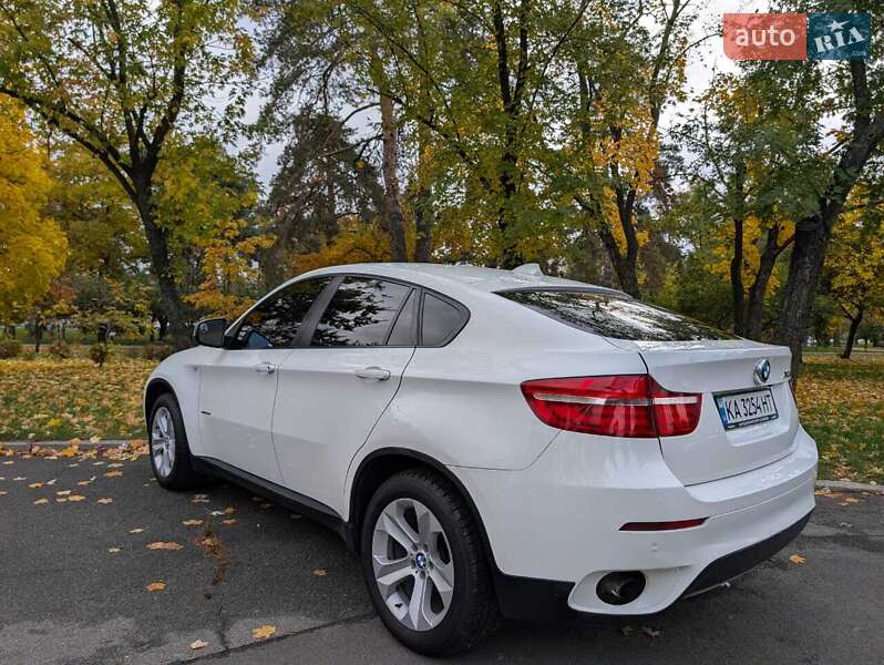 Позашляховик / Кросовер BMW X6 2012 в Києві