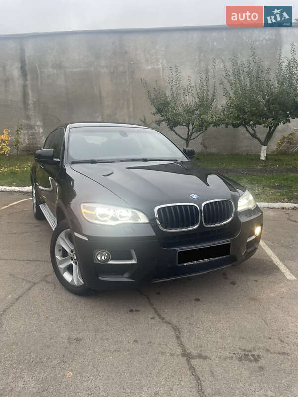 Внедорожник / Кроссовер BMW X6 2013 в Киеве