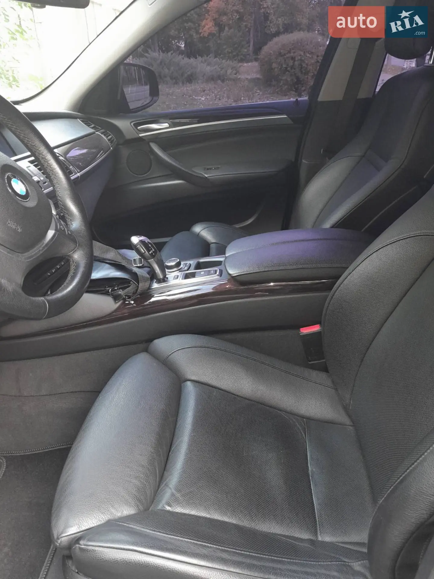 2011 BMW X6 - мініатюра 18