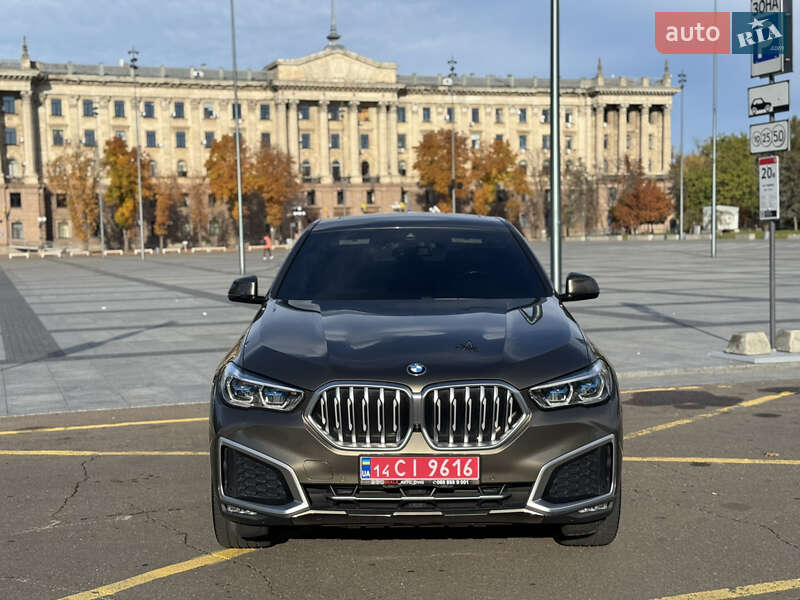 Внедорожник / Кроссовер BMW X6 2021 в Ужгороде