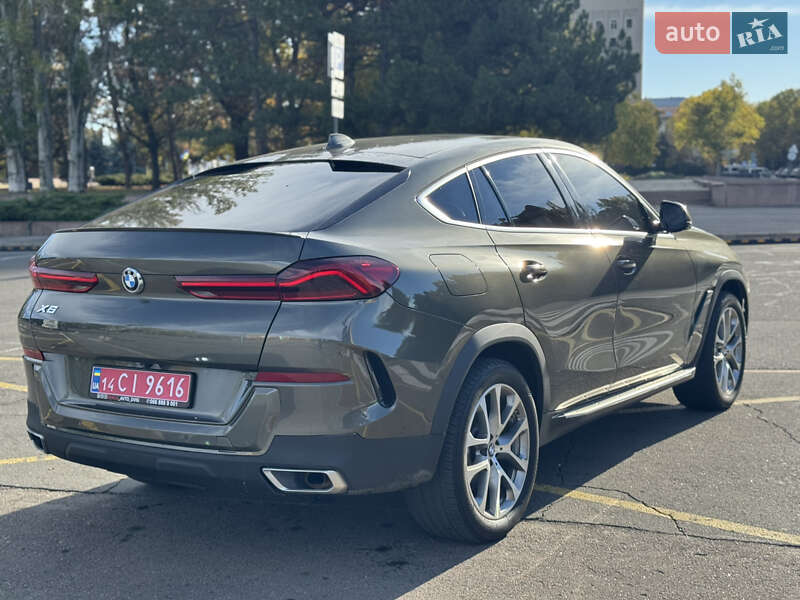 Внедорожник / Кроссовер BMW X6 2021 в Ужгороде