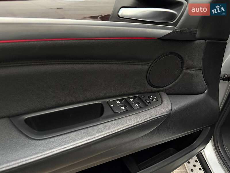 Внедорожник / Кроссовер BMW X6 2010 в Киеве