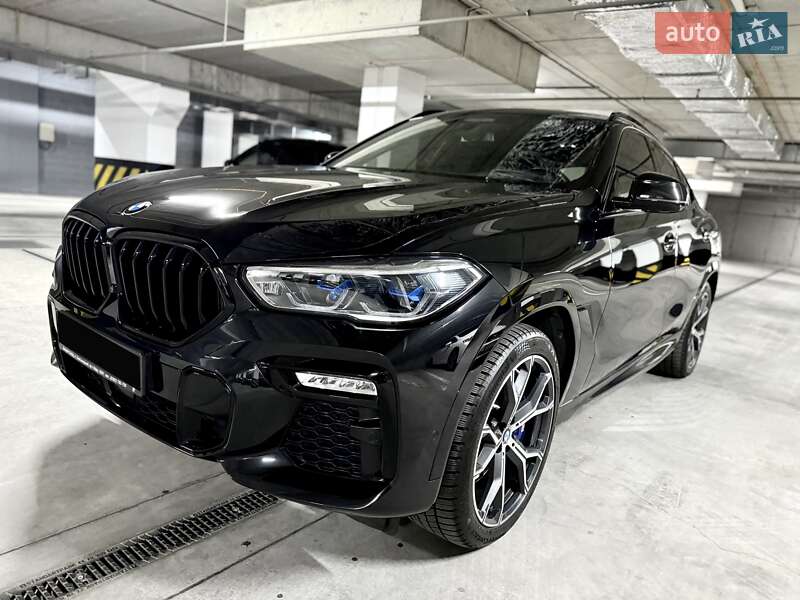 Внедорожник / Кроссовер BMW X6 2021 в Днепре
