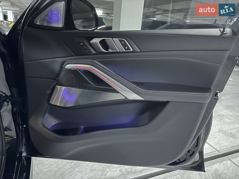 Внедорожник / Кроссовер BMW X6 2021 в Днепре