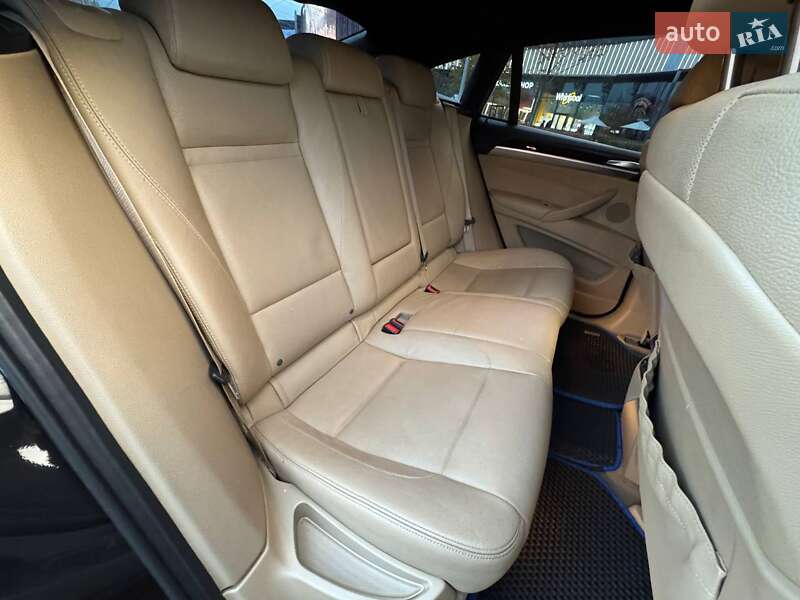 Внедорожник / Кроссовер BMW X6 2011 в Киеве