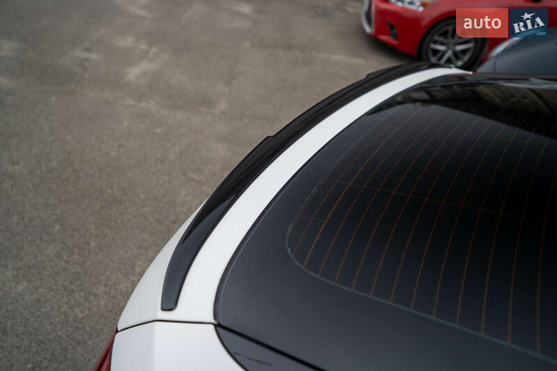 Внедорожник / Кроссовер BMW X6 2022 в Киеве