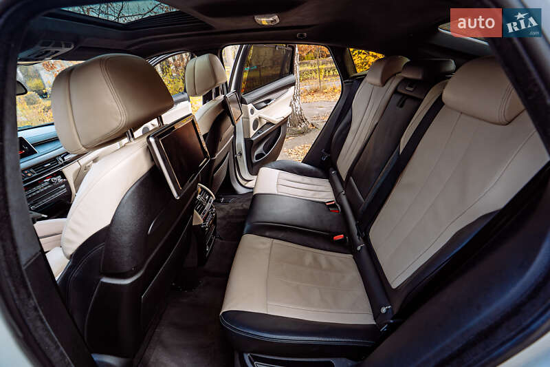 Внедорожник / Кроссовер BMW X6 2015 в Киеве