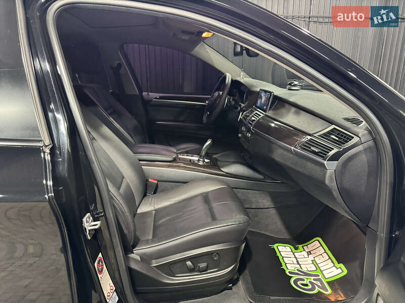 Позашляховик / Кросовер BMW X6 2014 в Одесі