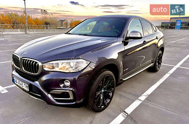 Позашляховик / Кросовер BMW X6 2016 в Києві