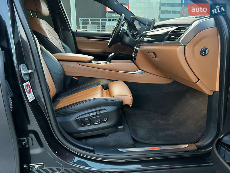 Внедорожник / Кроссовер BMW X6 2016 в Киеве