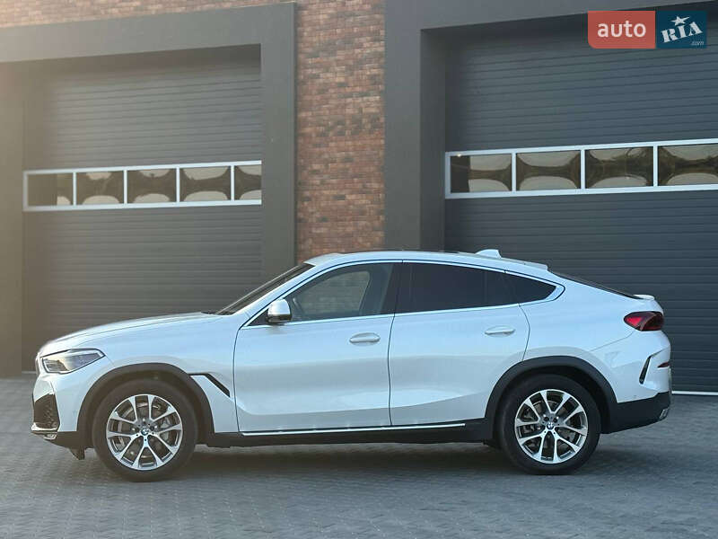 Позашляховик / Кросовер BMW X6 2020 в Чернівцях