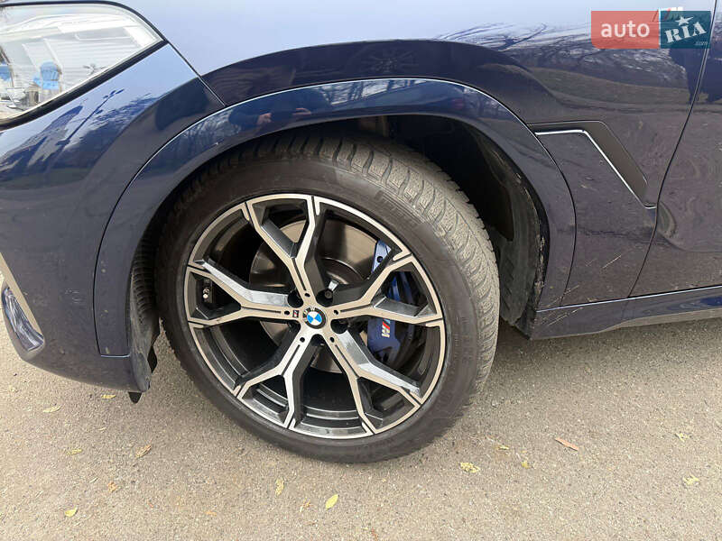 Внедорожник / Кроссовер BMW X6 2020 в Киеве