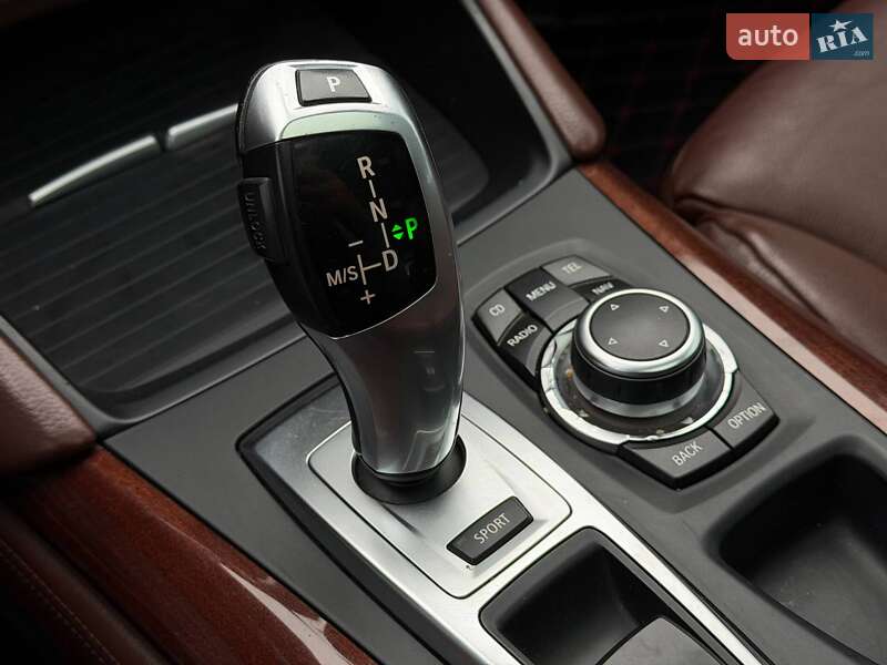Внедорожник / Кроссовер BMW X6 2011 в Кривом Роге