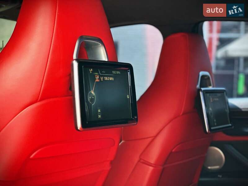 Внедорожник / Кроссовер BMW X6 2015 в Киеве