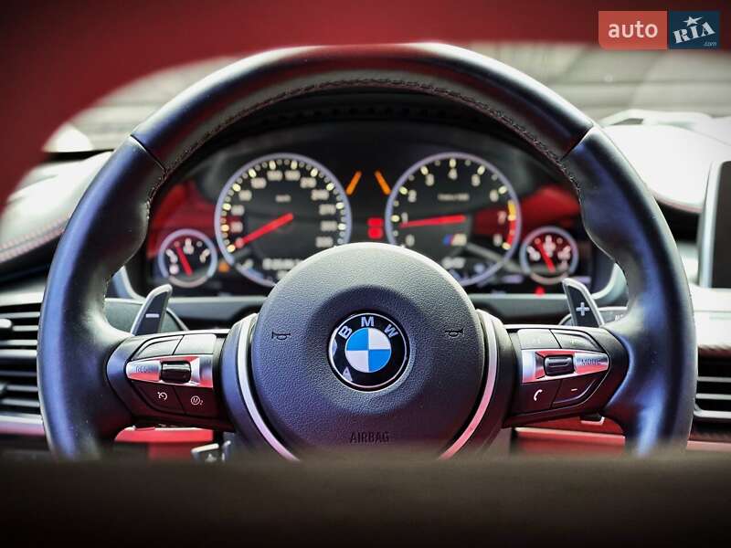 Внедорожник / Кроссовер BMW X6 2015 в Киеве