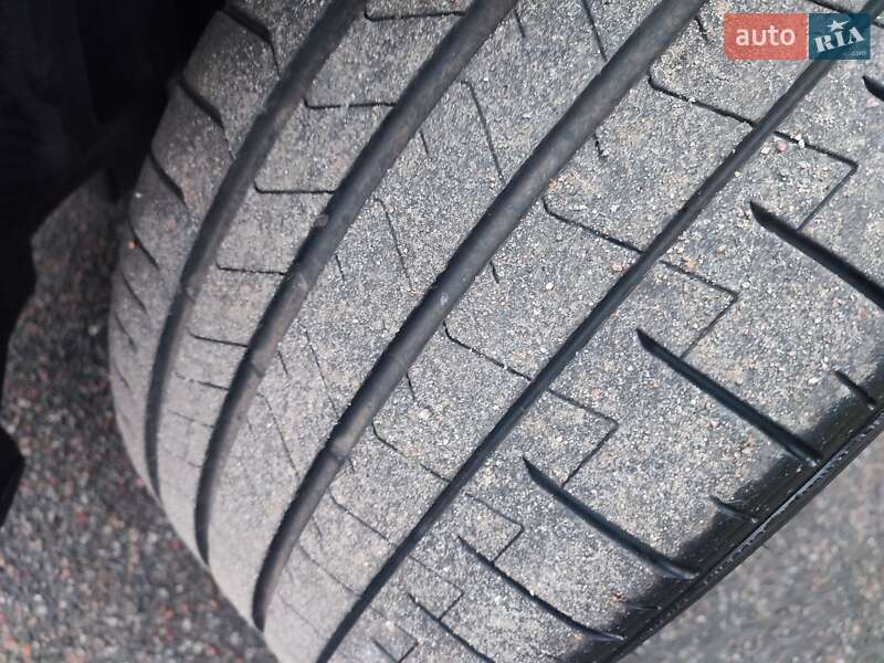 Внедорожник / Кроссовер BMW X6 2021 в Киеве