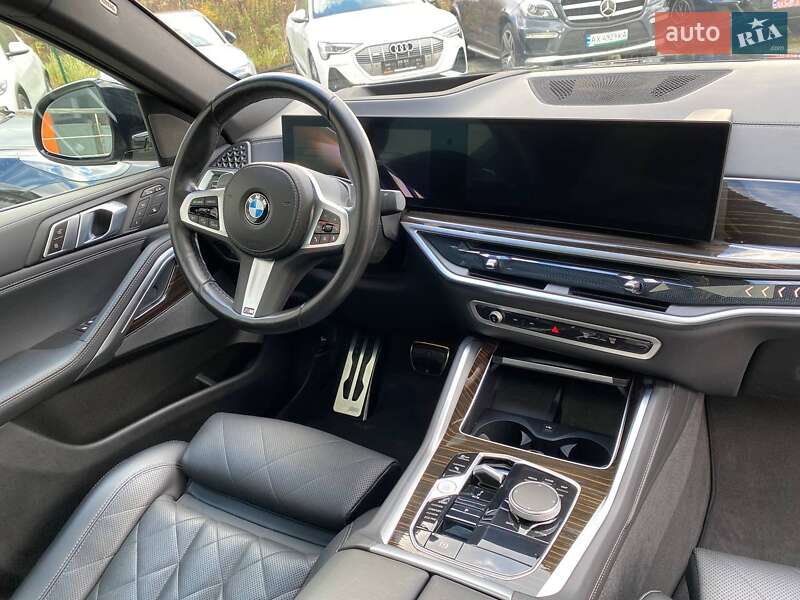 Позашляховик / Кросовер BMW X6 2023 в Львові фото 11 Позашляховик / Кросовер BMW X6 2023 в Львові