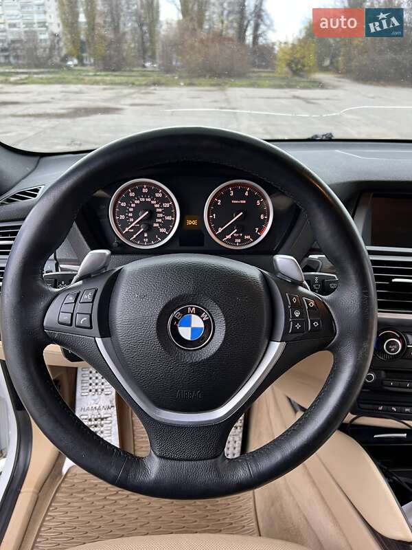 Внедорожник / Кроссовер BMW X6 2009 в Кременчуге