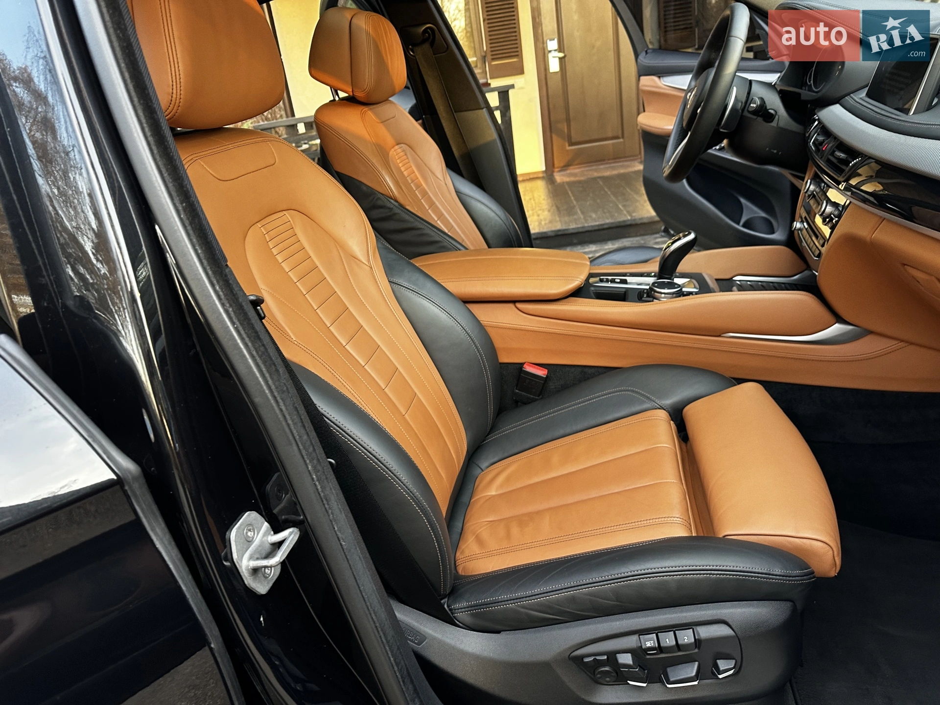 2015 BMW X6 - мініатюра 75
