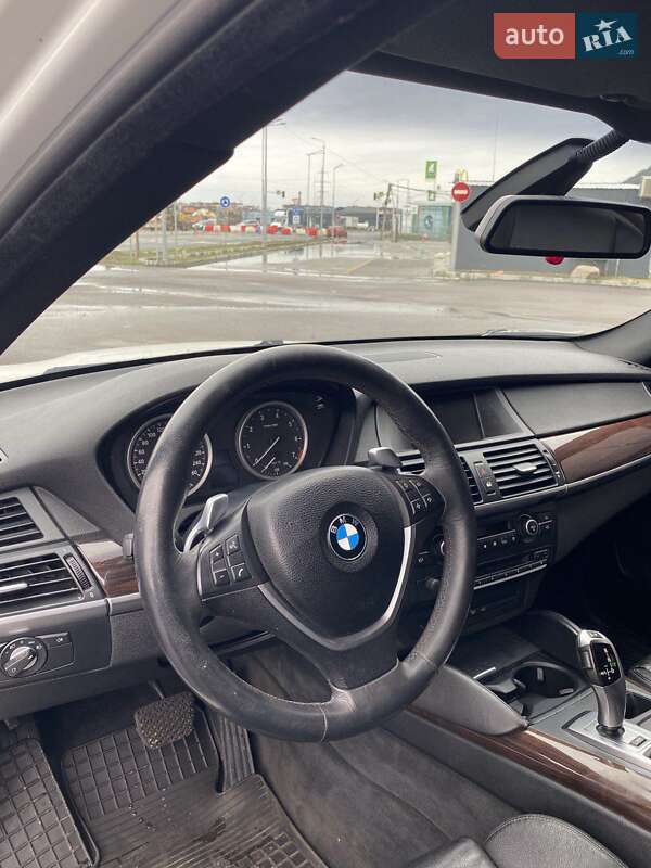 Внедорожник / Кроссовер BMW X6 2008 в Мукачево