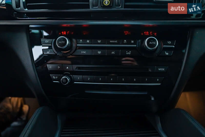 Внедорожник / Кроссовер BMW X6 2016 в Луцке