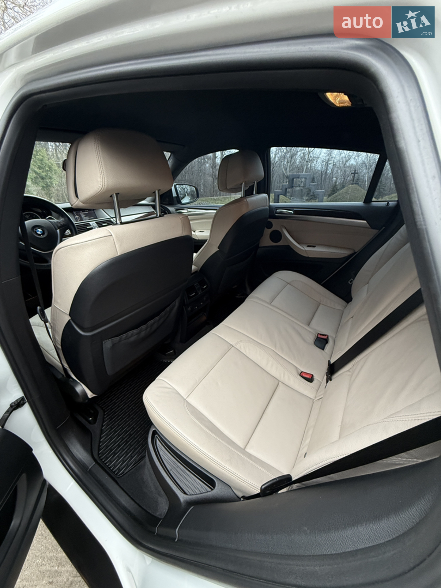 2011 BMW X6 - мініатюра 14