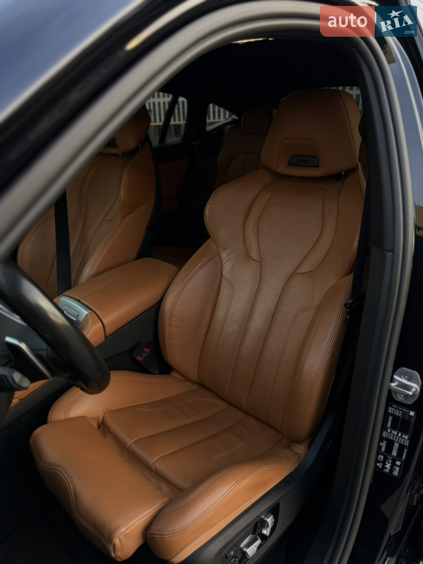 2021 BMW X6 - мініатюра 9
