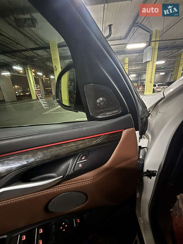 Позашляховик / Кросовер BMW X6 2015 в Києві